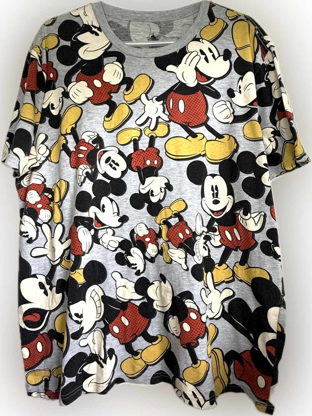 Disney Parks Mickey Mouse All Over Print Adult T-Shirt Size X-Large